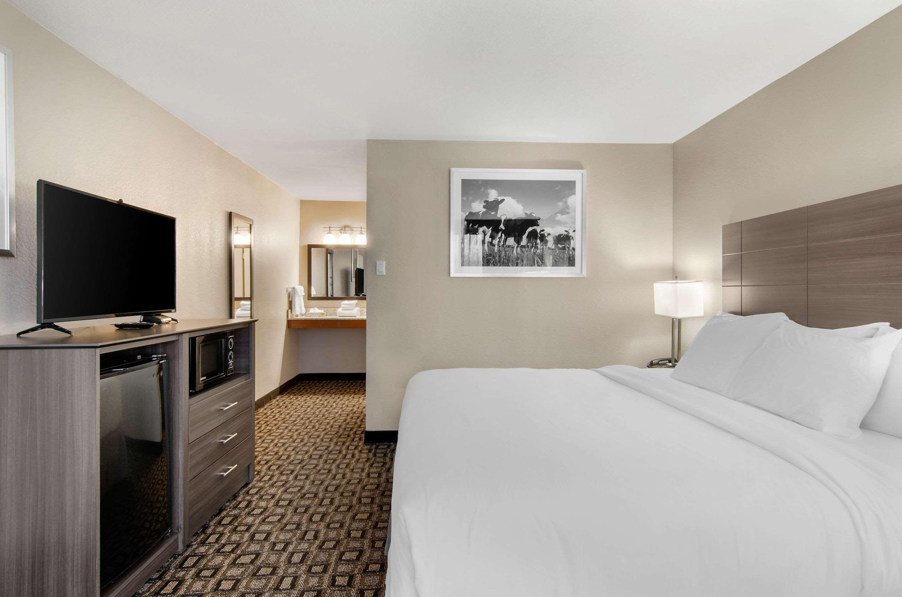 Knights Inn Emporia Luaran gambar